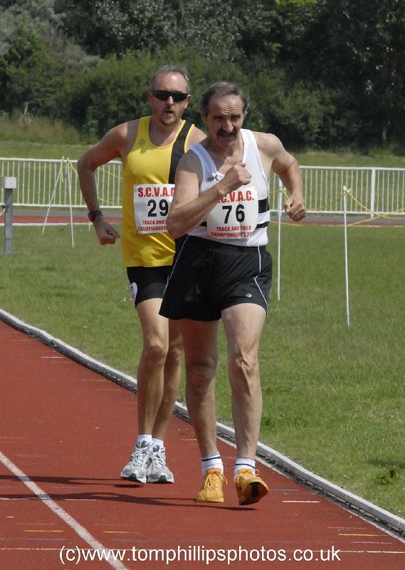 3K walk Peter Hannell Gary MacDonald.jpg